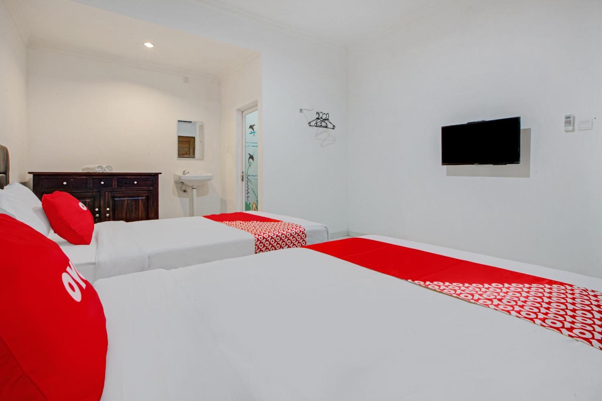 Oyo 2463 Bali Balangan Hotel ジンバラン エクステリア 写真