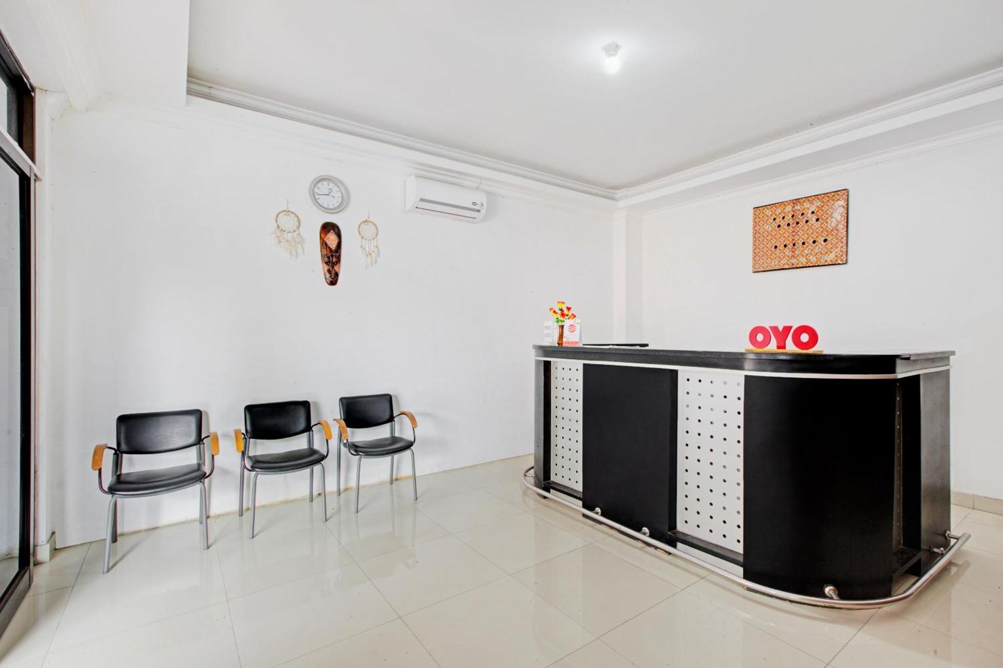Oyo 2463 Bali Balangan Hotel ジンバラン エクステリア 写真
