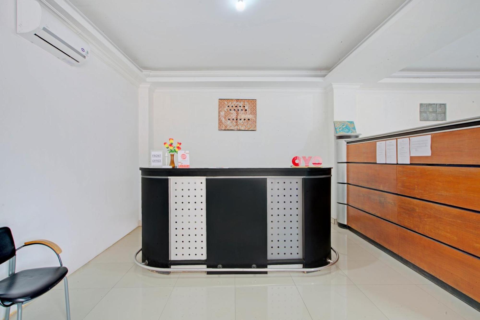 Oyo 2463 Bali Balangan Hotel ジンバラン エクステリア 写真